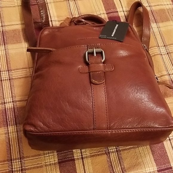 m44813 multi pochette